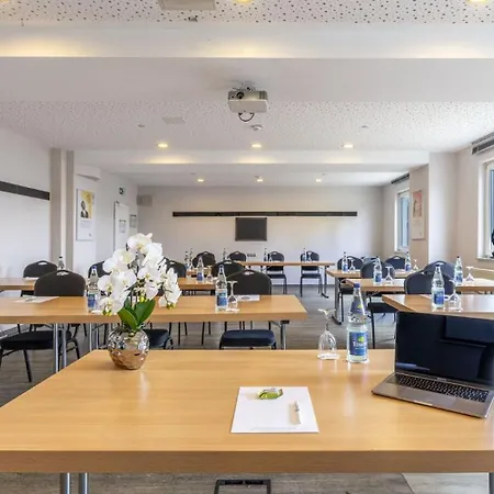 Plaza Stuttgart Airport Messe