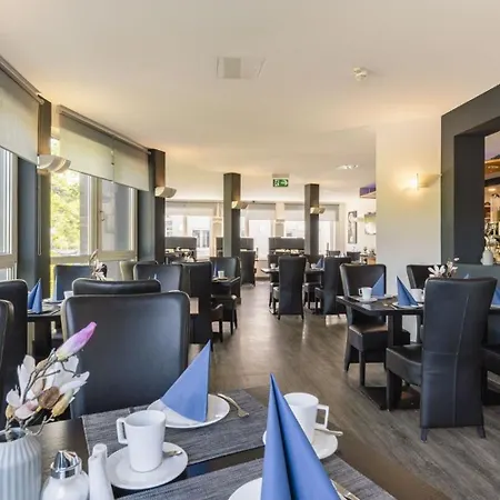 Plaza Stuttgart Airport Messe 3* フィルダーシュタット