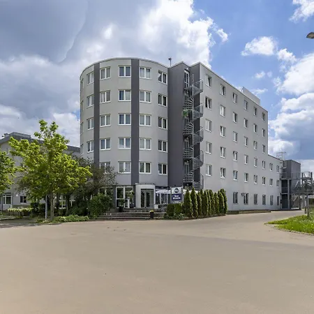 Plaza Stuttgart-filderstadt Hotel 3*