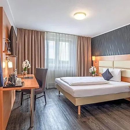 Hotel Plaza Stuttgart Airport Messe 3*
