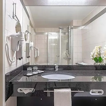 Plaza Stuttgart Airport Messe Hotel 3*
