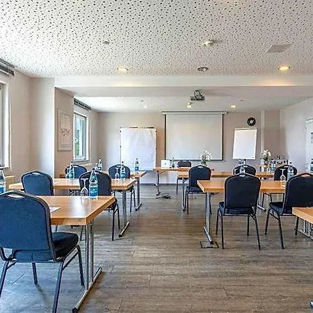 Plaza Stuttgart Airport Messe Hotel 3*