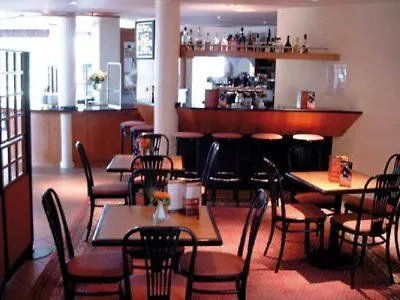 Plaza Stuttgart Airport Messe ホテル